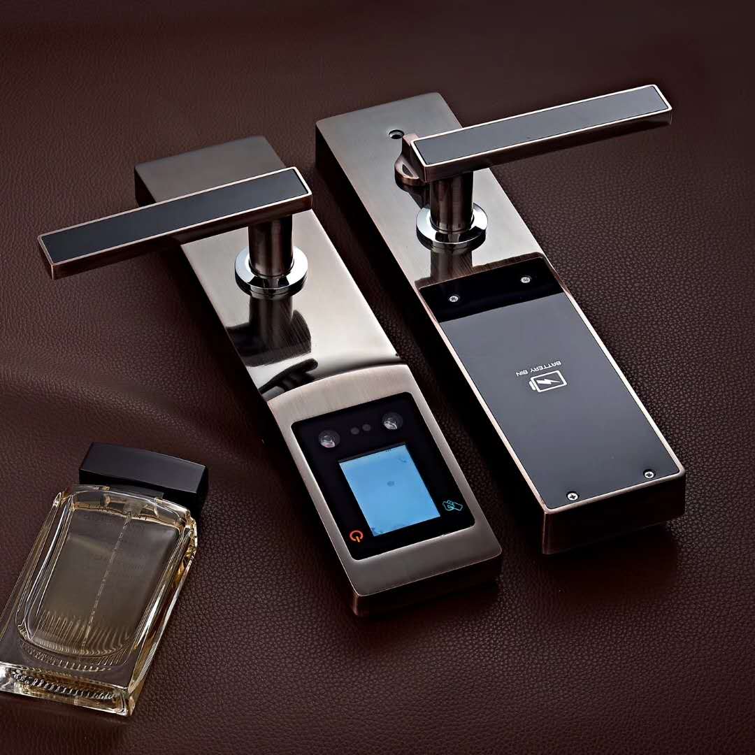 智能指纹锁     Intelligent fingerprint lock